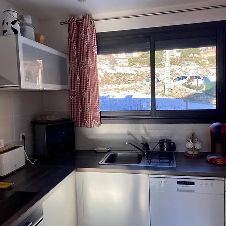 Appartement - T3 - 6 Pers - Balcon, Poele A Bois, Parking - Fr-1-758-1