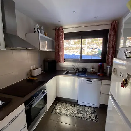 - T3 - 6 Pers - Balcon, Poele A Bois, Parking - Fr-1-758-1 Appartement *